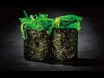 Gunkan de wakame