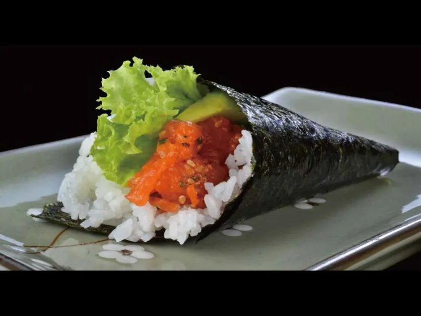 Temaki Spicy Salmón