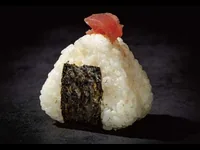 Onigiri atún